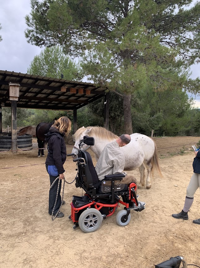 equi-handi-contact-rubis-poil-de-parole